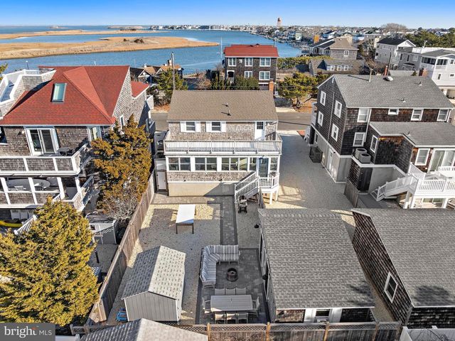 424 IROQUOIS AVE, Beach Haven, NJ 08008