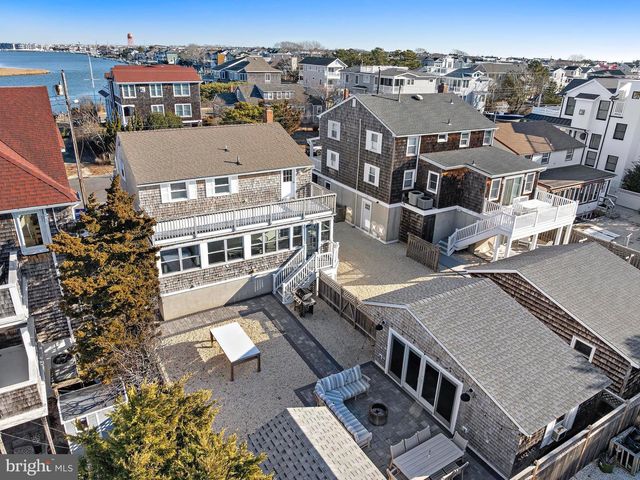 424 IROQUOIS AVE, Beach Haven, NJ 08008