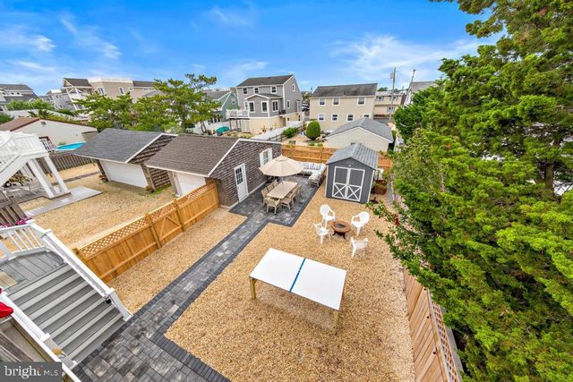 424 IROQUOIS AVE, Beach Haven, NJ 08008
