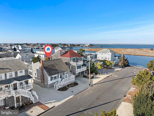 424 IROQUOIS AVE, Beach Haven, NJ 08008