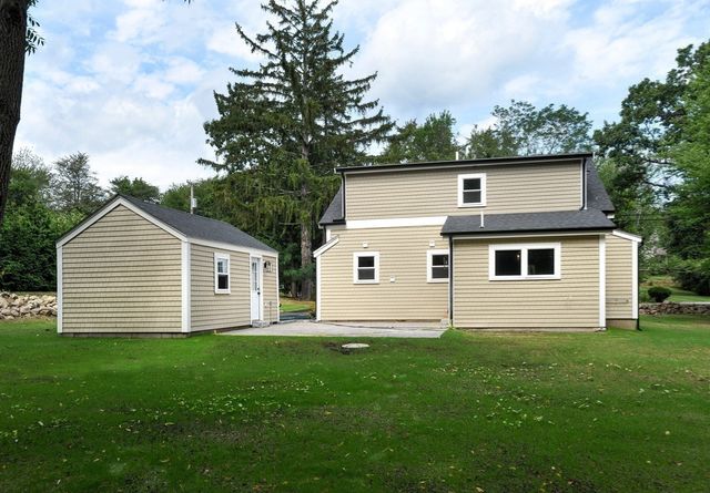 40 Beechwood Street, Cohasset, MA 02025