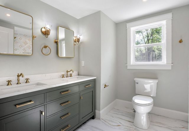 40 Beechwood Street, Cohasset, MA 02025