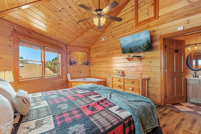 2079 Kerr Road, Sevierville, TN 37876