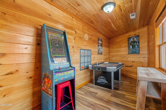 2079 Kerr Road, Sevierville, TN 37876