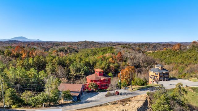 2079 Kerr Road, Sevierville, TN 37876