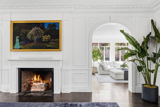 98 Carlton St, Brookline, MA 02446