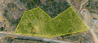 Hampton Road, Chaplin, CT 06235