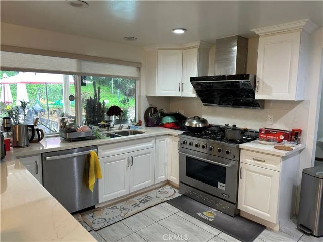 16184 Mesa Robles Dr., Hacienda Heights, CA 91745