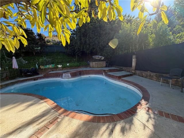 16184 Mesa Robles Dr., Hacienda Heights, CA 91745