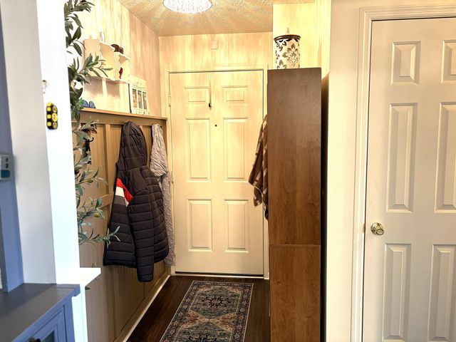 6 Highland Meadows Drive, 9, Highland Heights, KY 41076