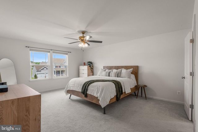 34 PELHAM DR, Coatesville, PA 19320
