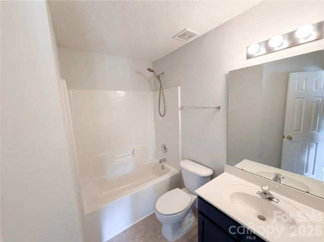 3461 E Fairmeadow Drive, Lancaster, SC 29720