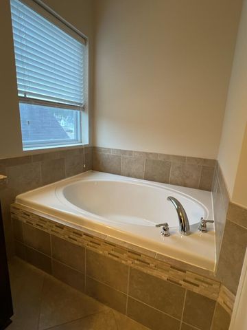 579 Crossland Drive, Moncks Corner, SC 29461