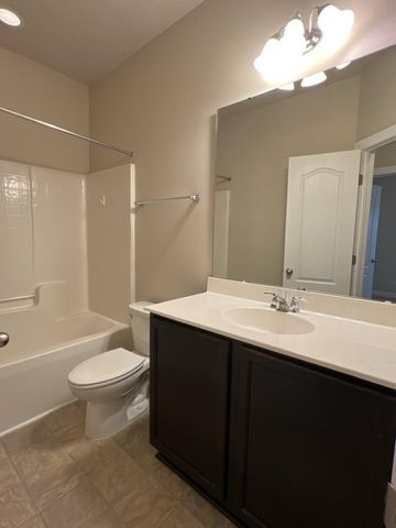 579 Crossland Drive, Moncks Corner, SC 29461