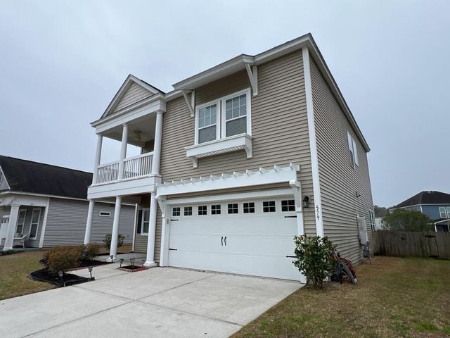 579 Crossland Drive, Moncks Corner, SC 29461