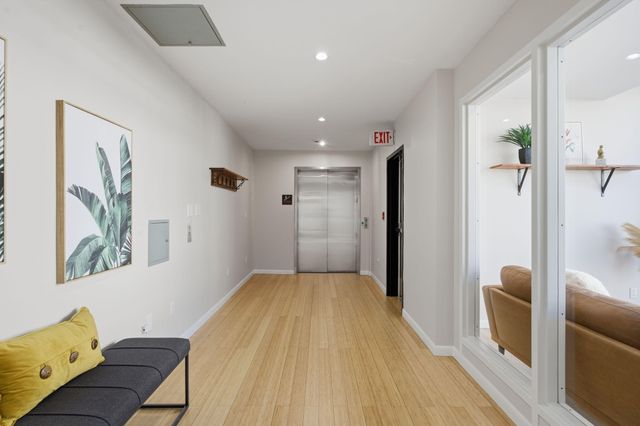 220 Copper Avenue NW # 9, Albuquerque, NM 87102