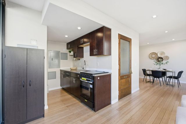 220 Copper Avenue NW # 9, Albuquerque, NM 87102