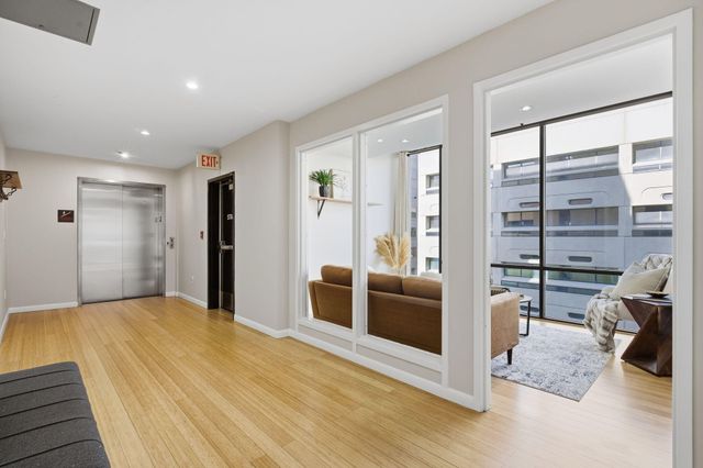 220 Copper Avenue NW # 9, Albuquerque, NM 87102