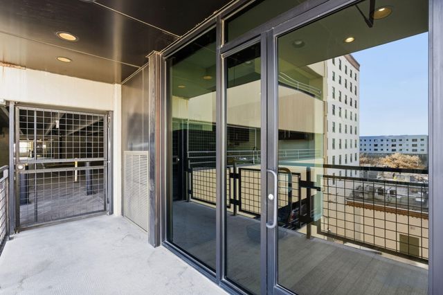 220 Copper Avenue NW # 9, Albuquerque, NM 87102