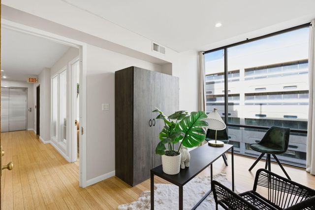 220 Copper Avenue NW # 9, Albuquerque, NM 87102