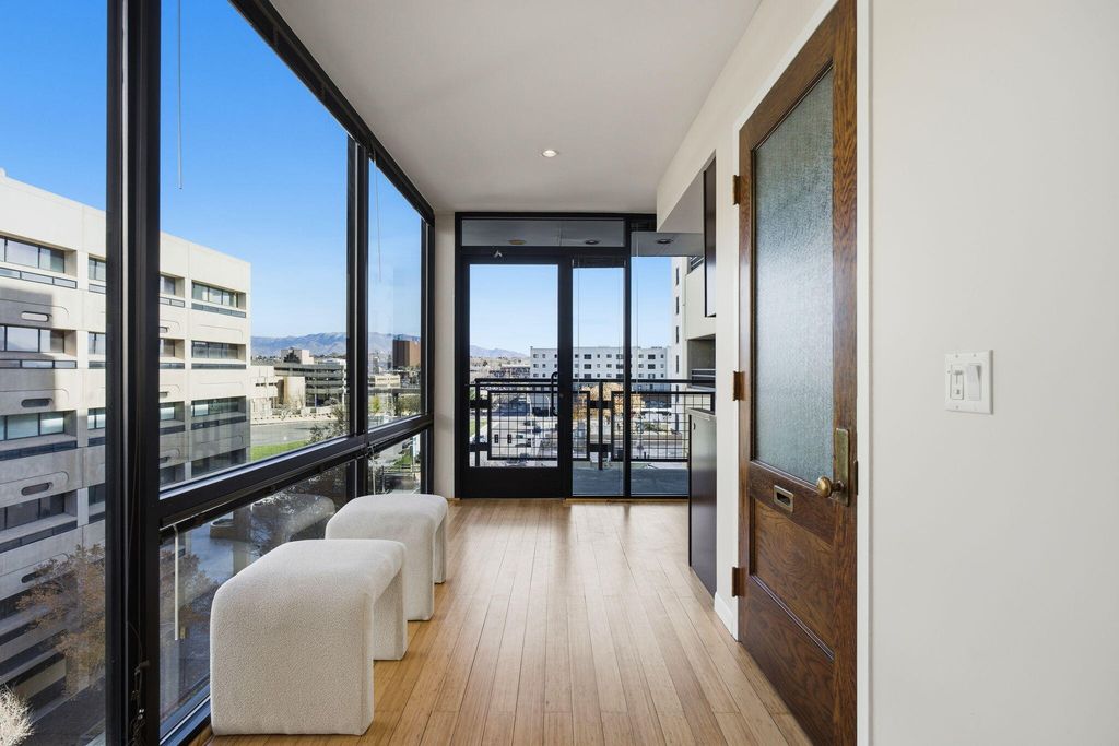 220 Copper Avenue NW # 9, Albuquerque, NM 87102