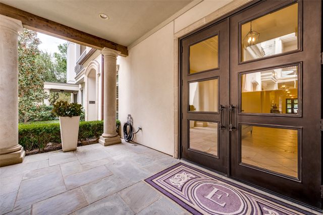 8505 Edgemere Road 202, Dallas, TX 75225