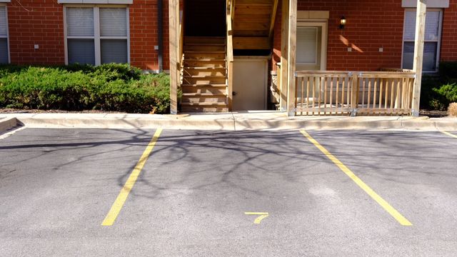 347 E 25TH Place 2E, Chicago, IL 60616