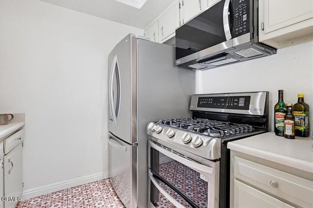 2680 Lake Avenue 8, Altadena, CA 91001