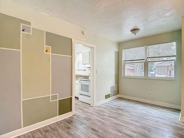 1008 E 24TH AVENUE, Tampa, FL 33605