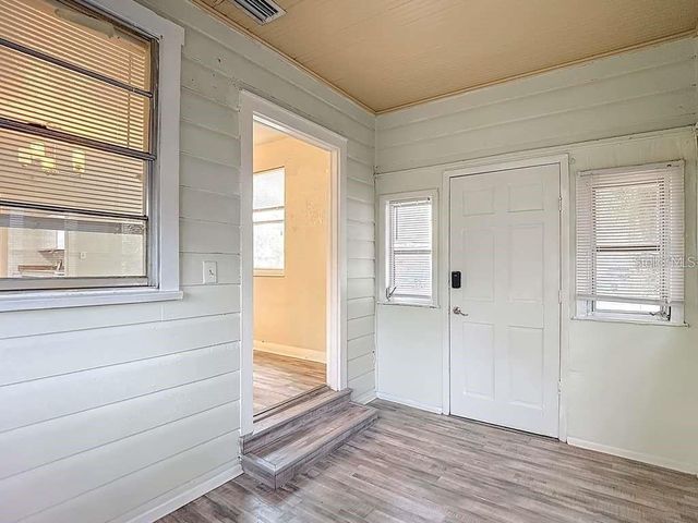 1008 E 24TH AVENUE, Tampa, FL 33605