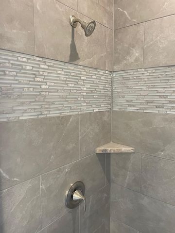 3333 Windcrest Drive, Granbury, TX 76049