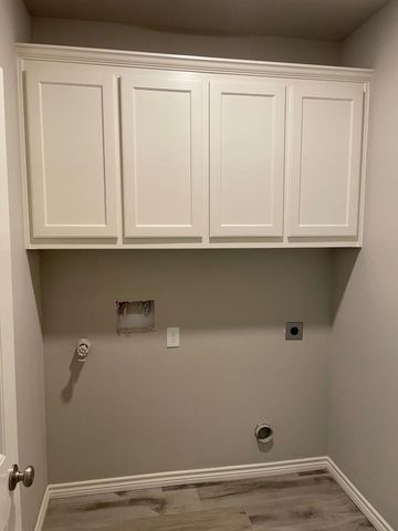 3333 Windcrest Drive, Granbury, TX 76049