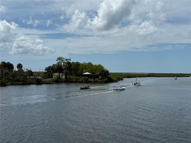 3662 W GALTONIA LANE, Citrus Springs, FL 34433