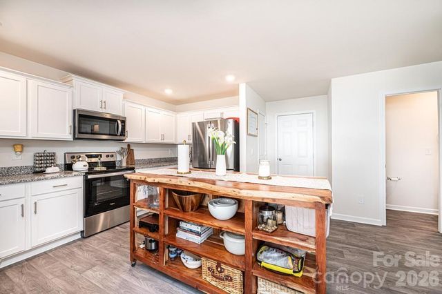 1808 Bright Hope Lane, Dallas, NC 28034