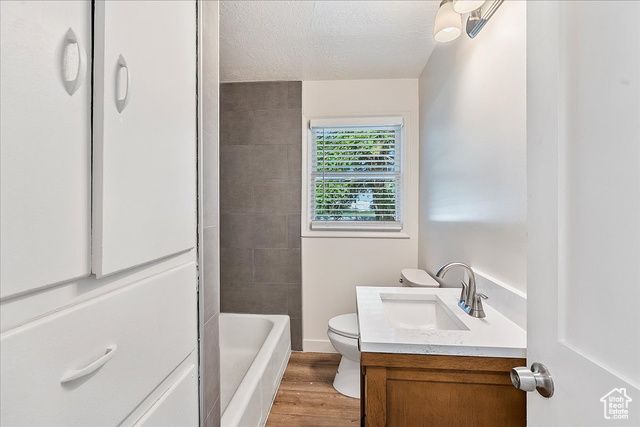 305 N WALL AVE, Ogden, UT 84404