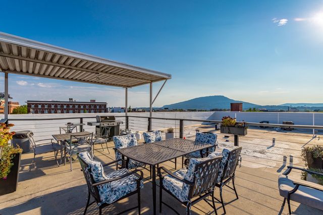 1301 Market Street 106, Chattanooga, TN 37402
