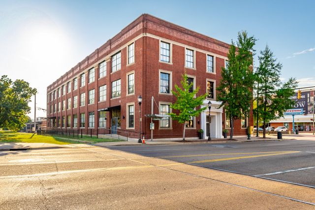 1301 Market Street 106, Chattanooga, TN 37402