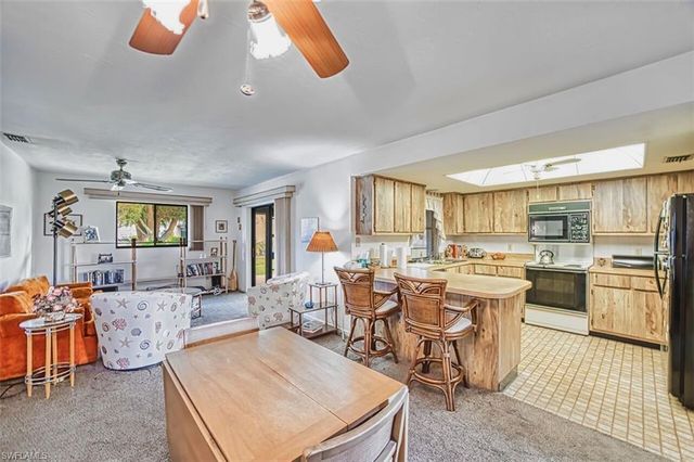 9780 Owlclover ST, Fort Myers, FL 33919