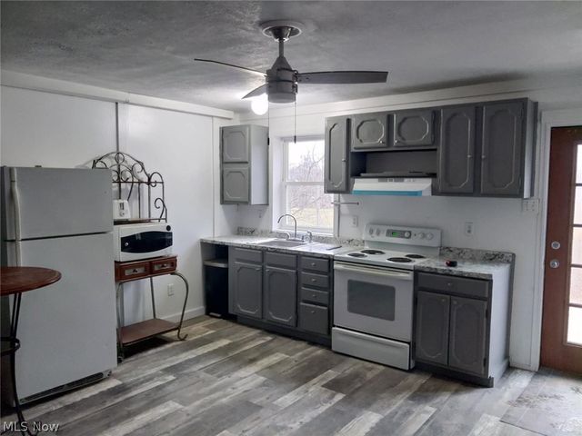 3995 Clay Pike Road, Cambridge, OH 43725