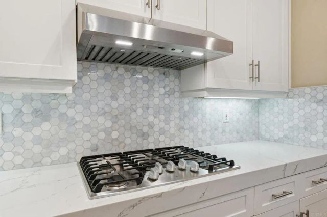 6103 Paseo Monona, Carlsbad, CA 92009