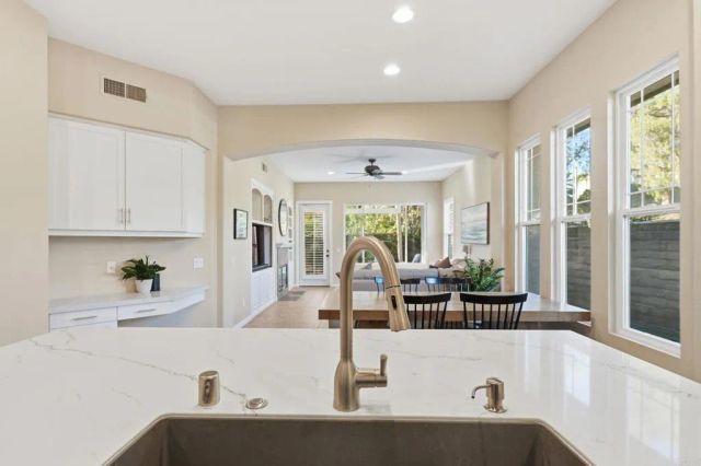 6103 Paseo Monona, Carlsbad, CA 92009