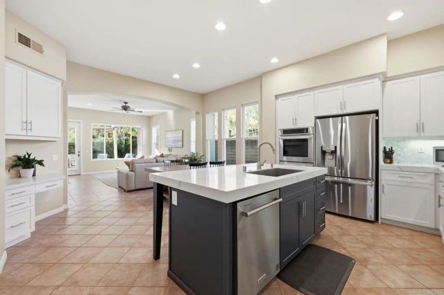 6103 Paseo Monona, Carlsbad, CA 92009