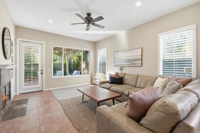 6103 Paseo Monona, Carlsbad, CA 92009