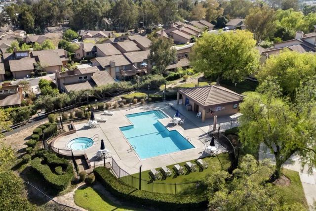 318 Windyridge, Escondido, CA 92026