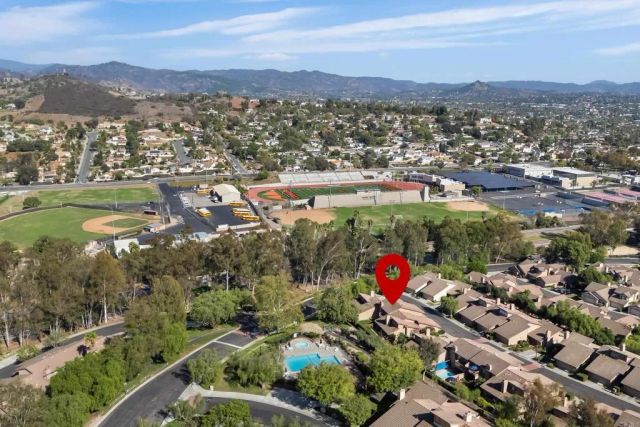 318 Windyridge, Escondido, CA 92026