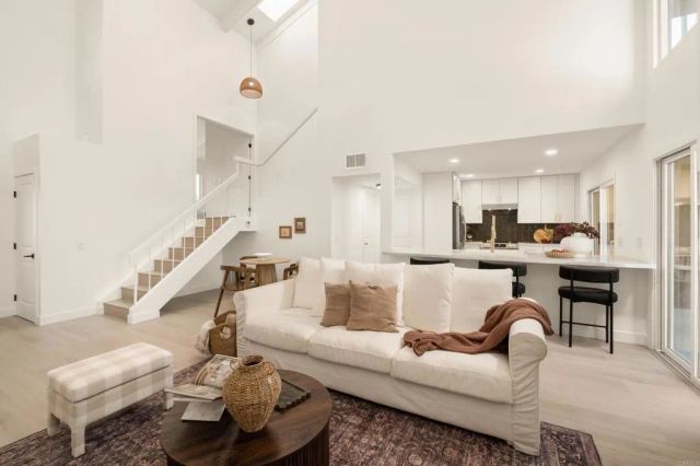 318 Windyridge, Escondido, CA 92026