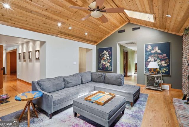 2881 Cravey Drive NE, Atlanta, GA 30345