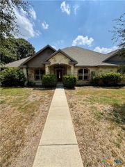 1471 Emily Lane, Seguin, TX 78155