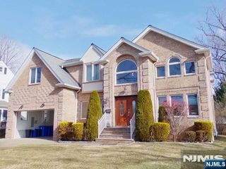 131 Elm Street, Tenafly, NJ 07670