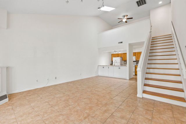 900 Courtyard Dr Apt K8, Myrtle Beach, SC 29577